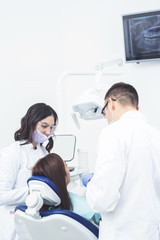 Obraz premium Work in modern dental office