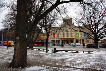 Dramaten vid Nybroplan/Stockholm p&aring; vintern