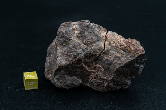 รูปภาพChondrite เลือกดูภาพถ่ายสต็อก เวกเตอร์ และวิดีโอ835 Adobe Stock