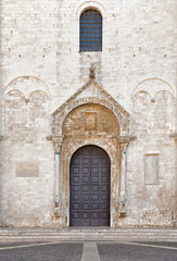 Fototapeta na wymiar The Pontifical Basilica of Saint Nicholas is a church in Bari, Italy.
