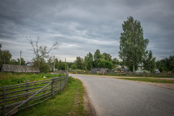 Fototapeta na wymiar View of the russian village Shalsky