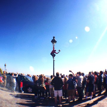 Street Performer And Crowd