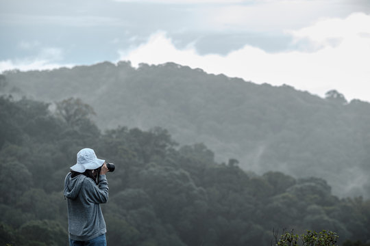 Travel and take pictures at the top of the mountains in northern Thailand