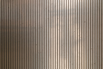 Aluminum panels that are dirty and rusting.