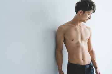 筋肉男子