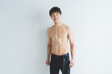 筋肉男子