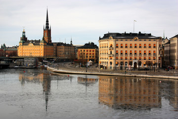 Fototapeta na wymiar Riddarholmen/gamla stan i Stockholm på vintern