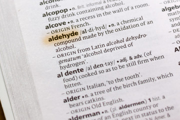 The word or phrase Aldehyde in a dictionary.
