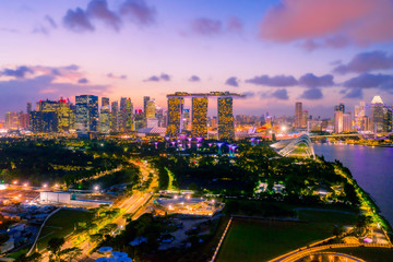 Fototapeta na wymiar View of Singapore skyline at night