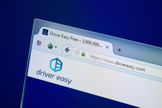 Ryazan, Russia - August 26, 2018: Homepage of Driver Easy website on the display of PC. Url - DriverEasy.com