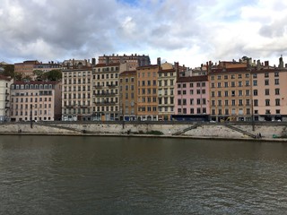 Fototapeta na wymiar The quays of the Saône river in Lyon, France
