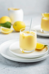 Sweet lemon curd