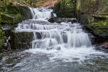 Fototapeta na wymiar Lumsdale Waterfall
