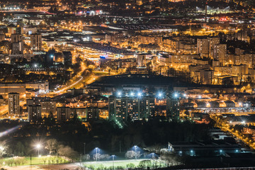 Fototapeta na wymiar Grenoble by night