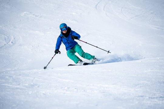 Woman skiing, Zauchensee ski resort, Salzburg, Austria