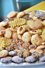 Fototapeta na wymiar tray of small dry pastries, excellent for family celebrations