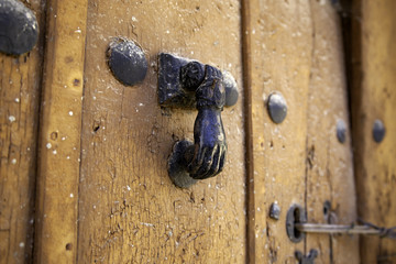 Wooden door knob