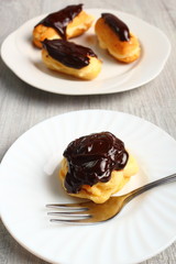 Chocolate Eclair