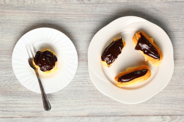 Chocolate Eclair