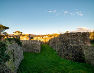 Fototapeta na wymiar the mighty Pisan Fortezza Firmafede in Sarzana