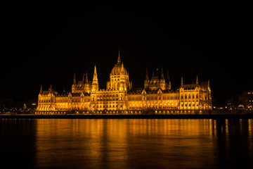 Fototapeta premium hungarian parliament in budapest