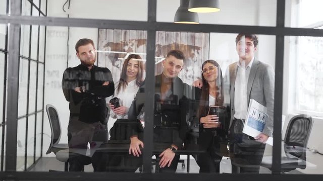 businessmen invite to their team
