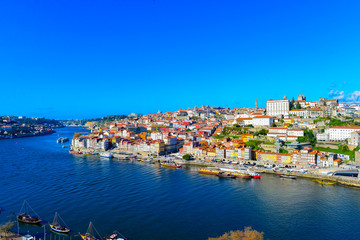 Fototapeta na wymiar Panoramansicht Porto/Portugal