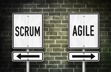 Fototapeta premium SCRUM versus AGILE - software development process