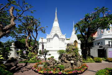 Royal Cemetery at Wat Ratchabophit On the west end of the temple grounds is the Royal Cemetery