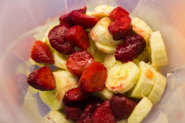 ingredients banana-strawberry cocktail or smoothie