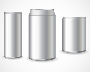 Realistic metal cans. Aluminum bear soda and lemonade cans, energy drink blank mockup.