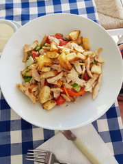 Delicious Chicken Salad with Vegetables