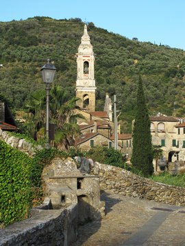 Dolcedo, Ligurien, Italien, Kirche