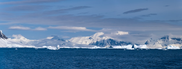 Navigating through breathtaking coastal landscapes along  the Antarctic continent