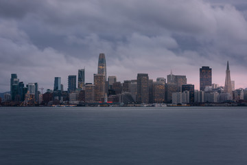 Obraz premium View from the skyline of San Francisco's downtown from the hills of the city, in California, United States.