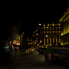 Fototapeta na wymiar Bucarest notturna