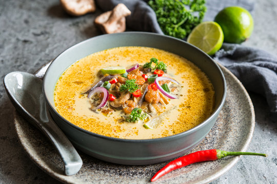 Thai coconut soup with shrimps and shiitake mushrooms