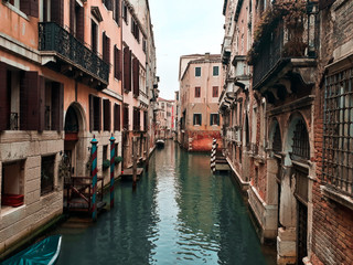 Fototapeta na wymiar Canales de venecia