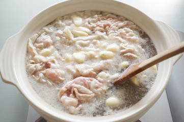 豚バラ肉とにんにくのお粥
