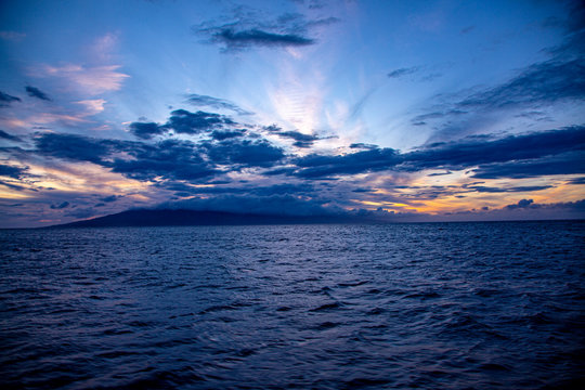 Sunset Cruise Hawaii 2020