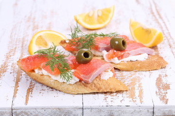 Bruschetta with salmon and lemon