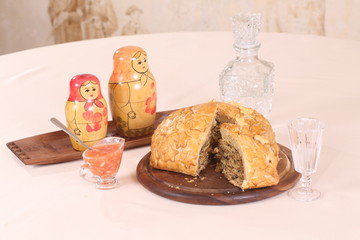 Puff pastry pie with chicken and mushrooms © Pretti