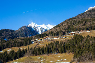 Alto Adige - Ahrntal - Luttach. Alpine farmhouses. Winter time, january 2020. 