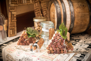 Déco de mariage thème Bordeaux