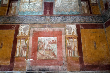 pompei ruins paintings and mosaic