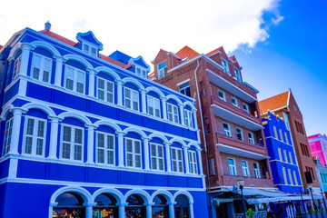Obraz premium Willemstad, Curacao, Netherlands - Specific coloured buildings in Curacao