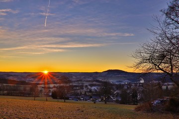 Obraz premium Wenn die Sonne in Annaberg-Buchholz aufgeht