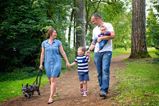 Family outing in the park