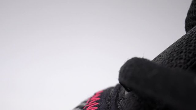 Schuh Nahaufnahme auf wei&szlig;em hintergrund