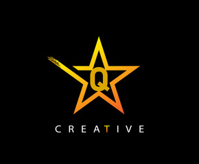 Obraz premium Star Q Letter Digital Network , technology and digital abstract Q vector logo. 